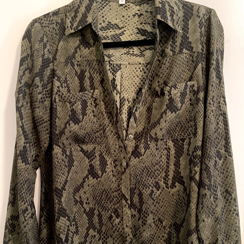 Snake print button down blouse. Like new.